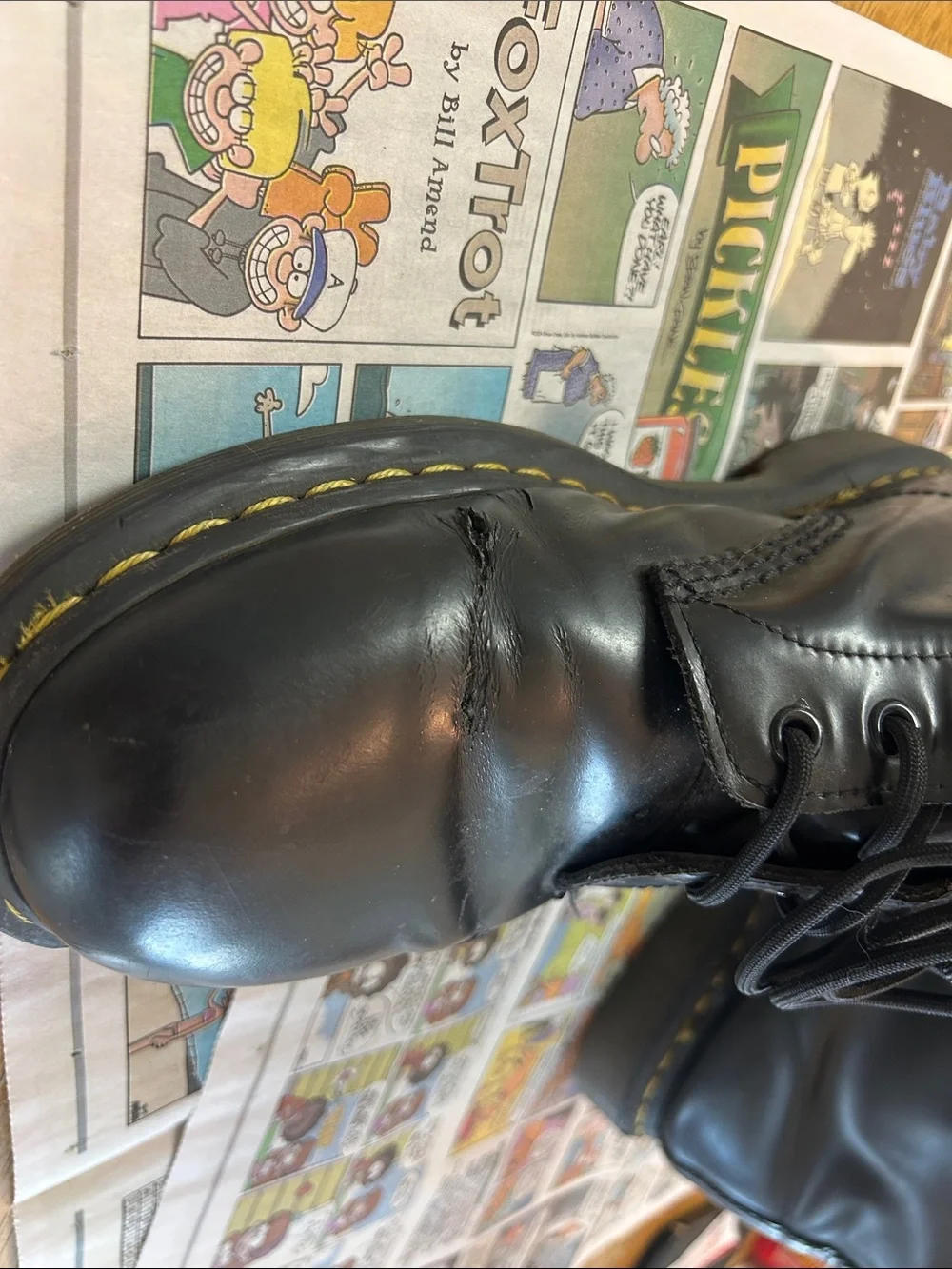 Dr. Martens classic black